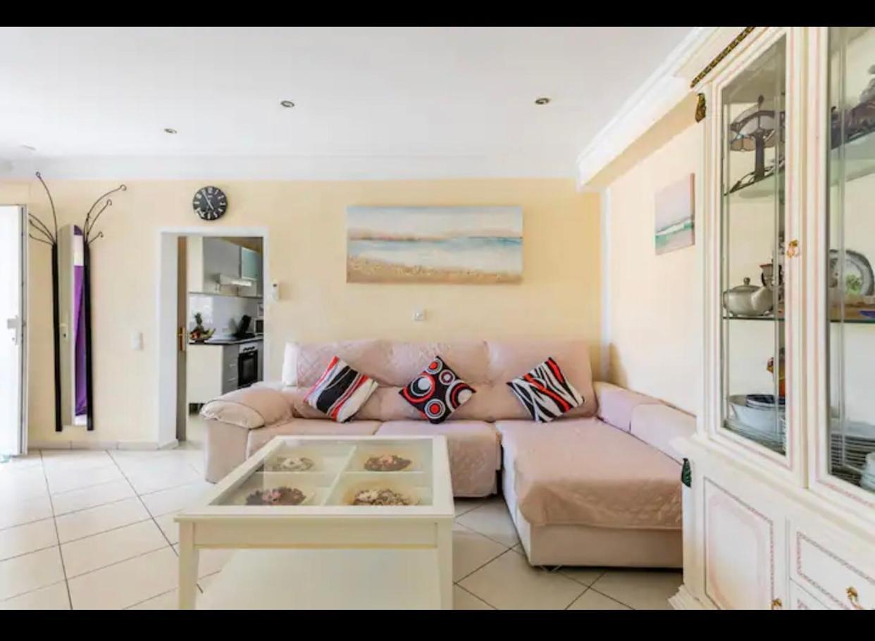 Semi-detached Villa Eva Asiana Homestay Benissa Esterno foto